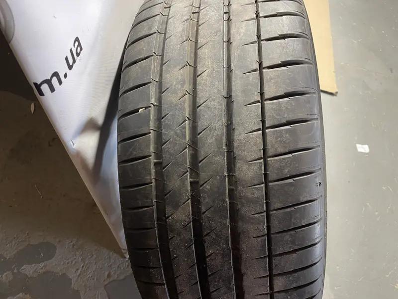 диски з гумою q8 r22+ pilot sport 4