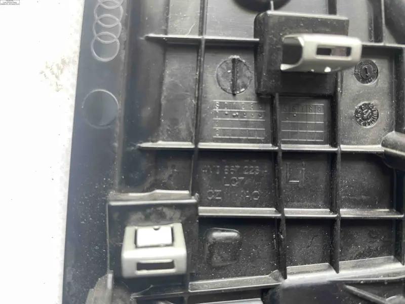 внутрішня ручка задніх лівих дверей, декор q7 4m