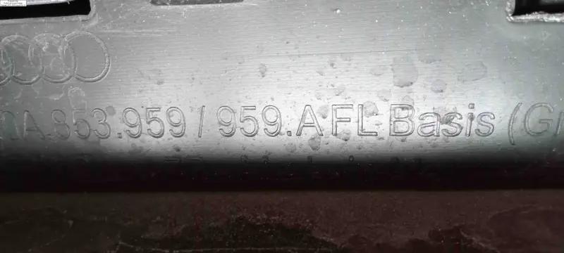 накладка передньої лівої дверки q5 80a