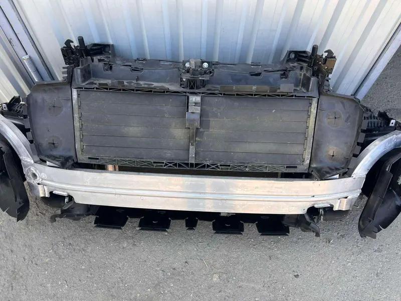установочна  панель в зборі q7 4m  3,0 бензин рест